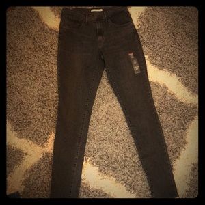 Levi’s 721 high rise skinny black jeans.
